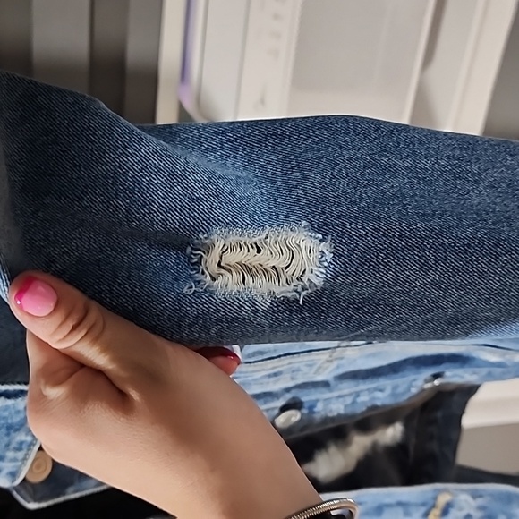 Zara denim crop jacket size xs. - Picture 4 of 6